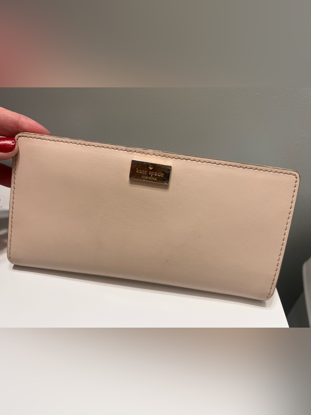 kate spade Neutral Blush Leather Continental Wallet with Gold Plaque